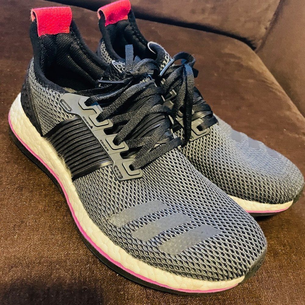 Adidas Pure Boost Women's Size 7.5 39 1/3 ZG BOOST Black Charcoal Red